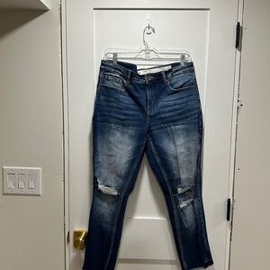 100025	Womens	Jean	BKE	Gabby High Rise Ankle Skinny Distressed	Dark	29	31 1/2